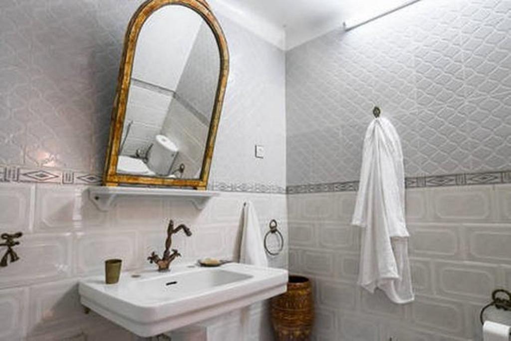 2 Bedroom Charming Apartment فاس المظهر الخارجي الصورة